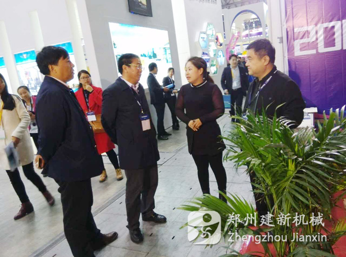 ky体育(中国)官方网站
2016上海宝马展